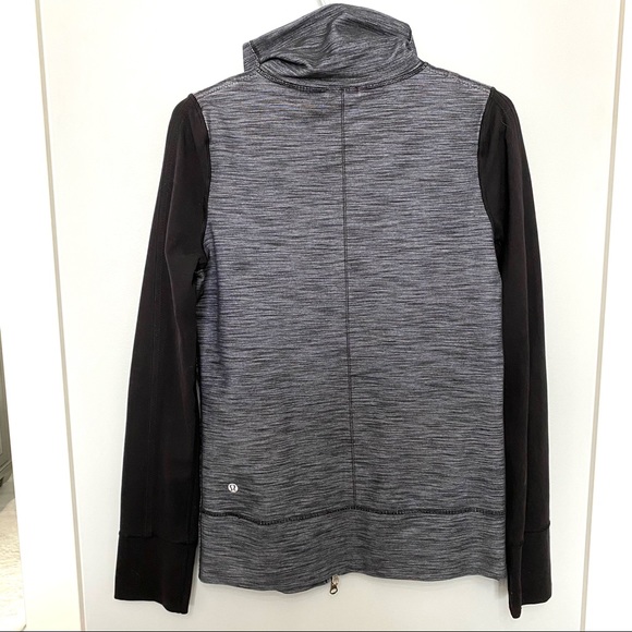 Lululemon zip up black/grey size 6 vintage - Picture 3 of 4